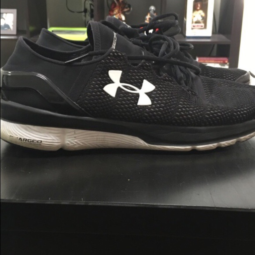 Running shoes